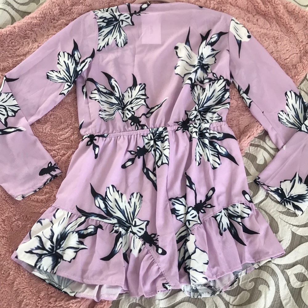 MOVING SALE- NWT Zaful Romper- Size M - Picture 3 of 4